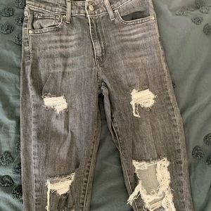 levi ripped skinny jeans